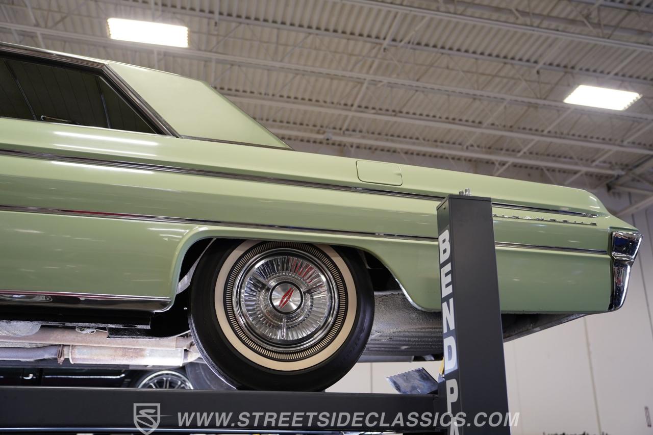 1962 Oldsmobile 98 Holiday Hardtop