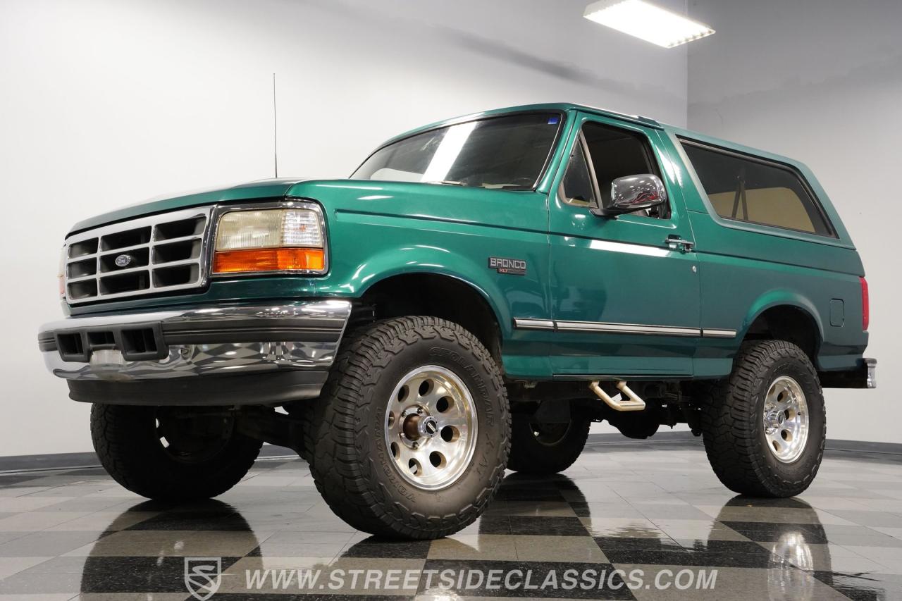 1996 Ford Bronco XLT 4X4