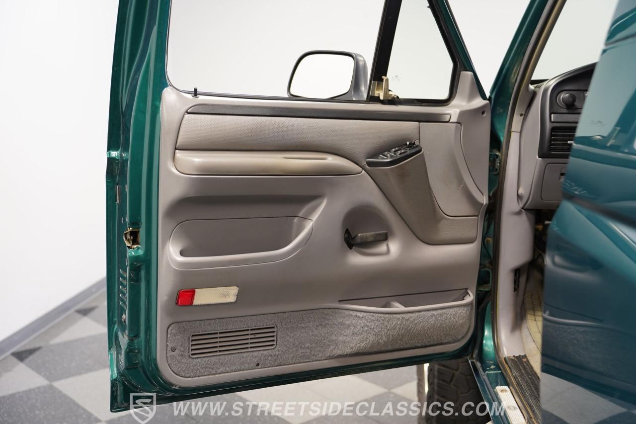 1996 Ford Bronco XLT 4X4