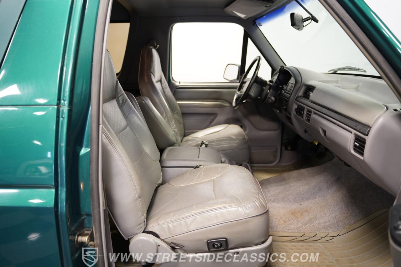 1996 Ford Bronco XLT 4X4