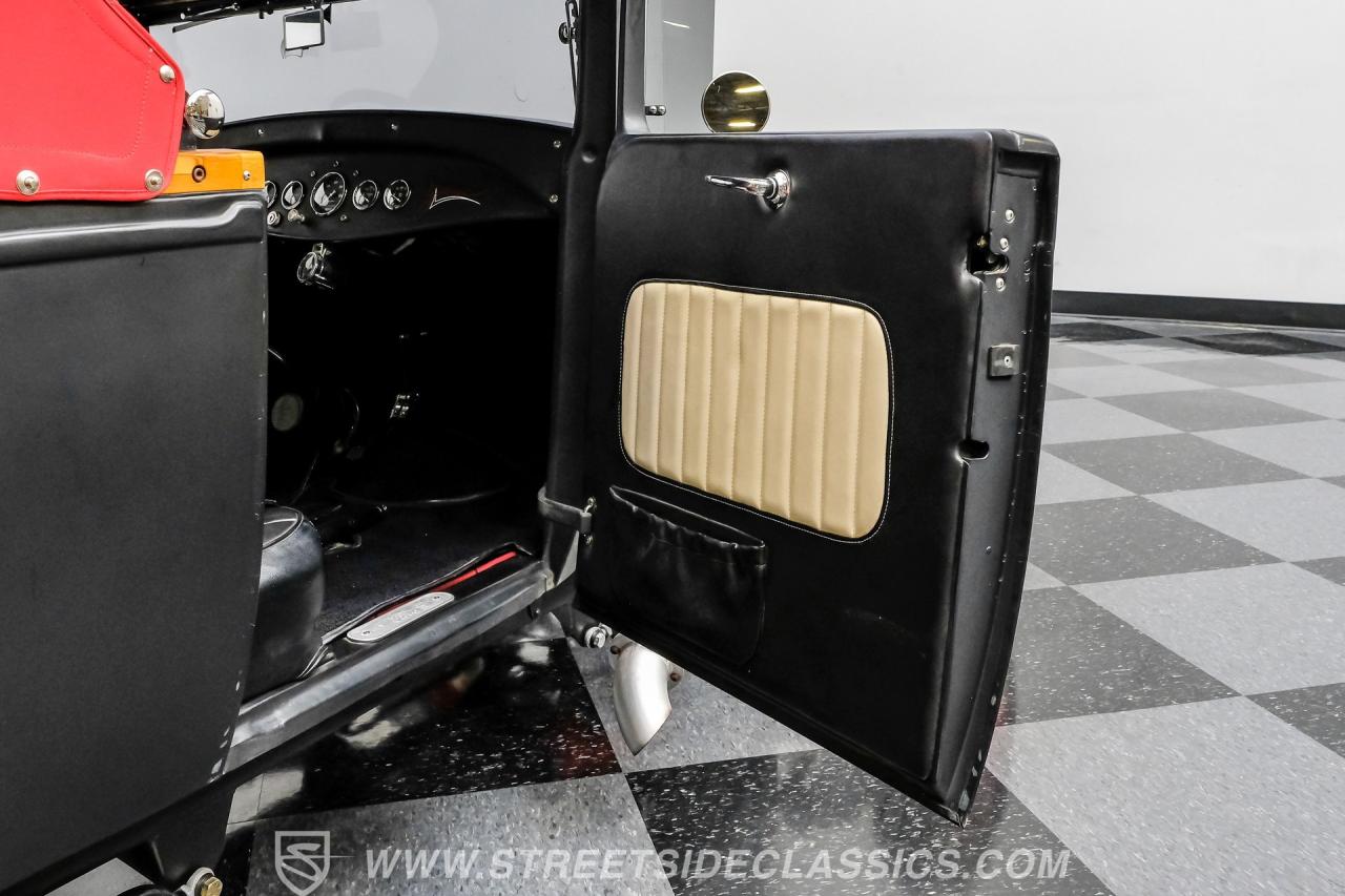 1928 Ford Model A Roadster