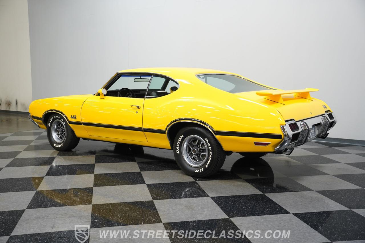 1972 Oldsmobile Cutlass 442 Tribute