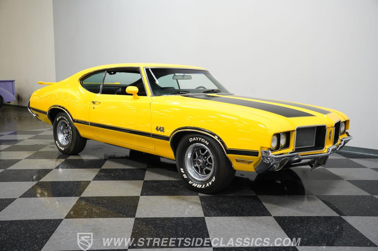 1972 Oldsmobile Cutlass 442 Tribute