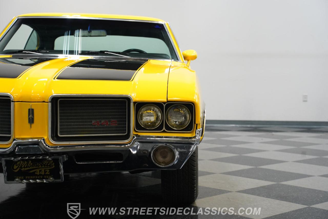1972 Oldsmobile Cutlass 442 Tribute