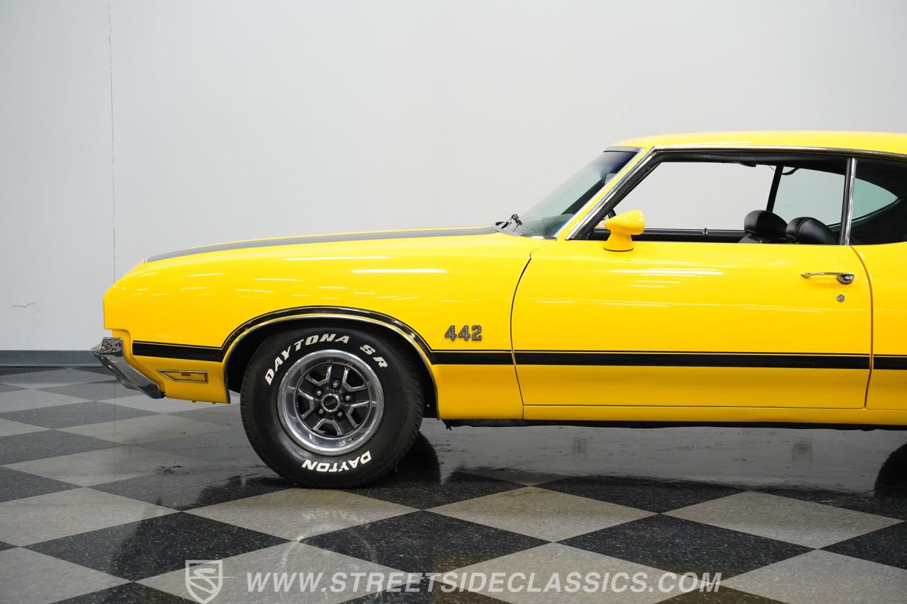 1972 Oldsmobile Cutlass 442 Tribute