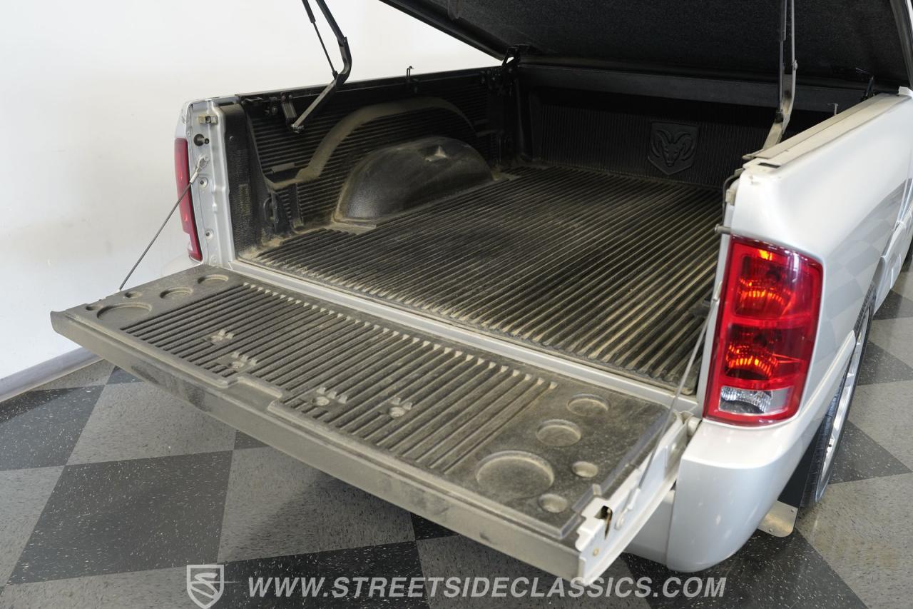 2004 Dodge Ram SRT-10