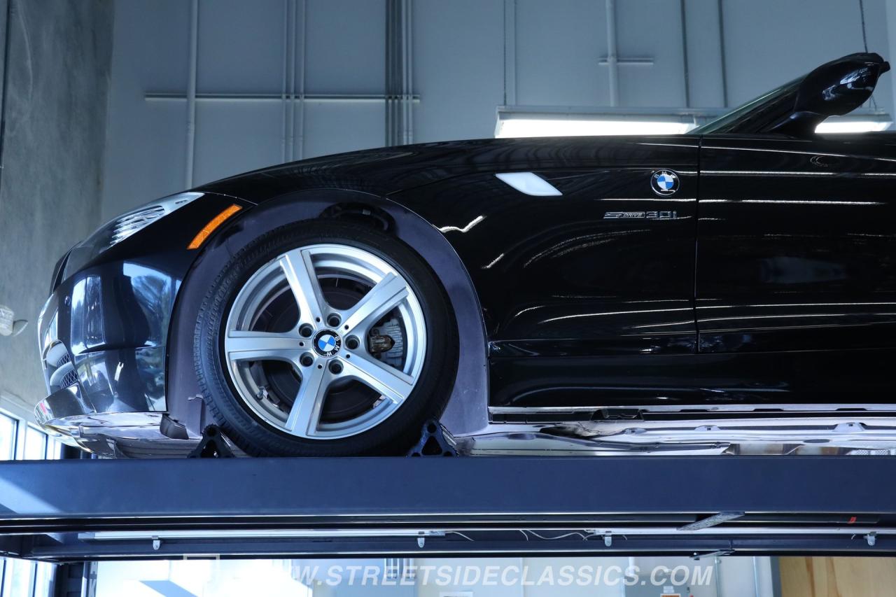 2011 BMW Z4 sDrive30i Roadster