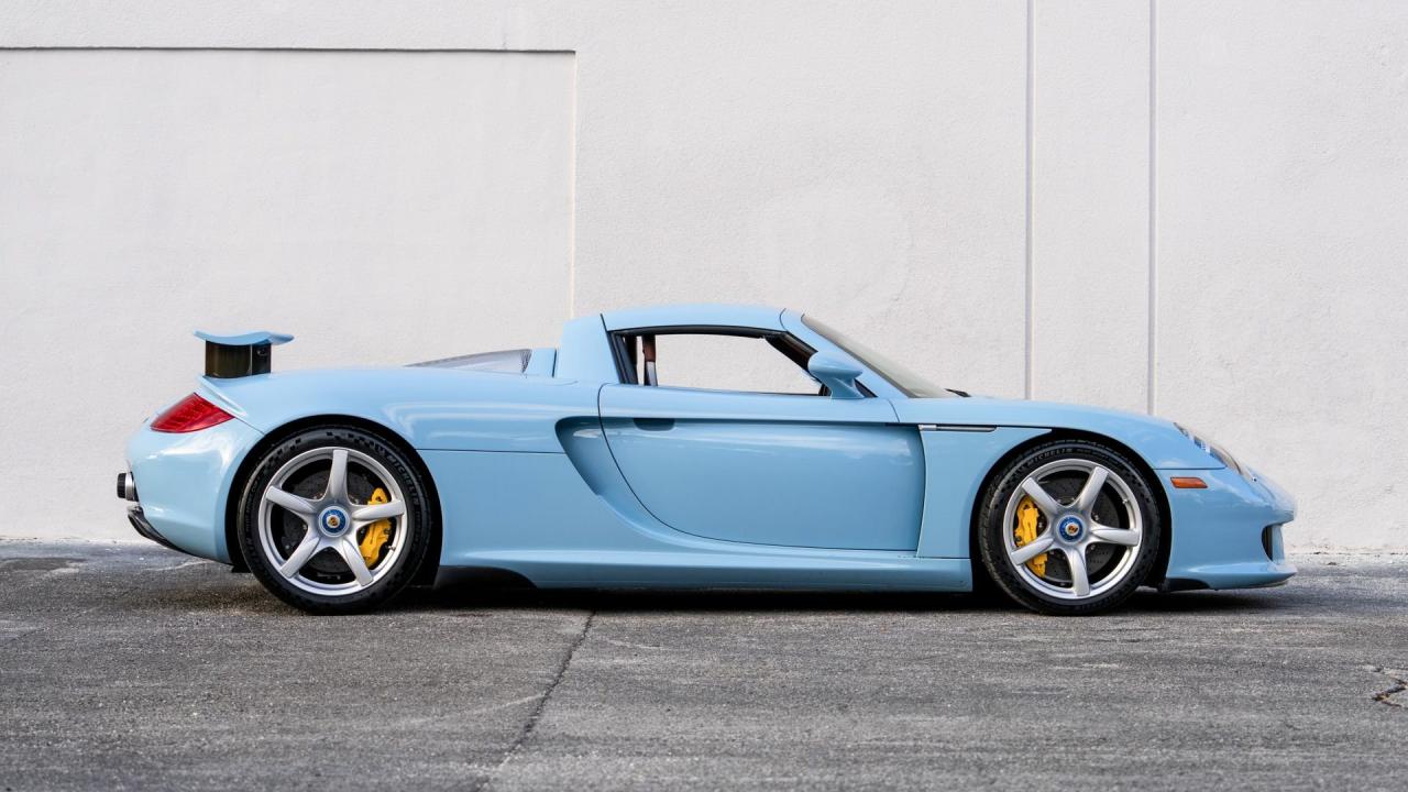 2005 Porsche Carrera GT