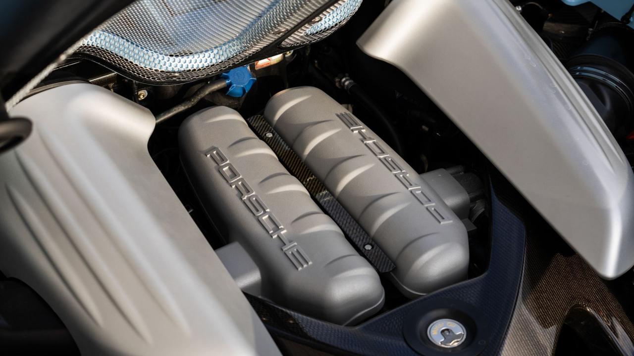 2005 Porsche Carrera GT