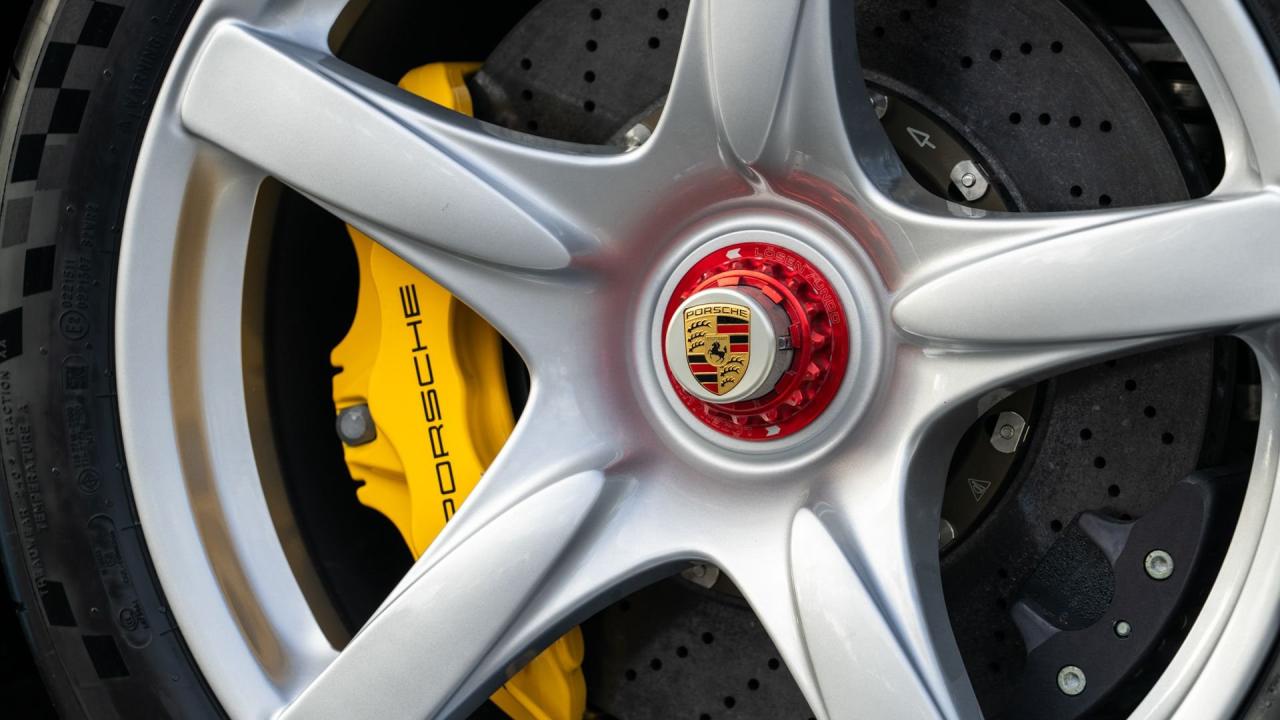 2005 Porsche Carrera GT