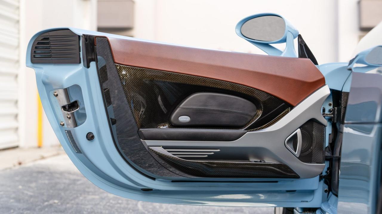 2005 Porsche Carrera GT