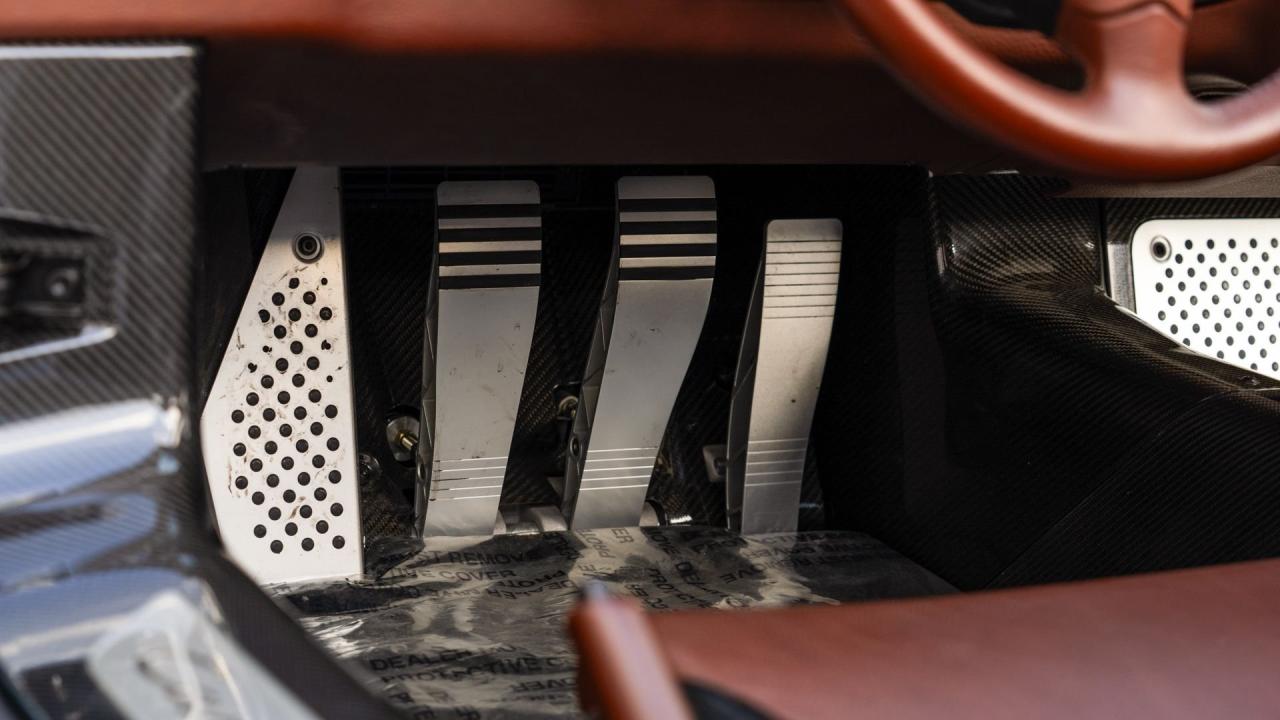 2005 Porsche Carrera GT