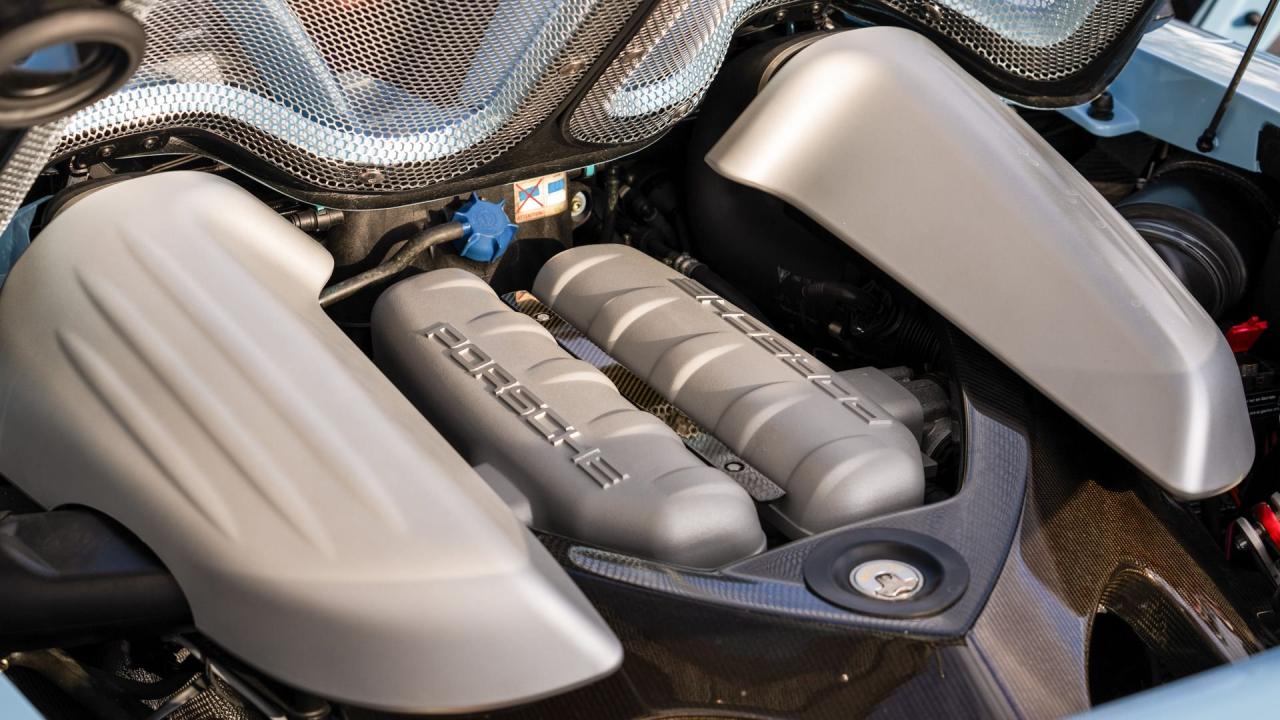 2005 Porsche Carrera GT