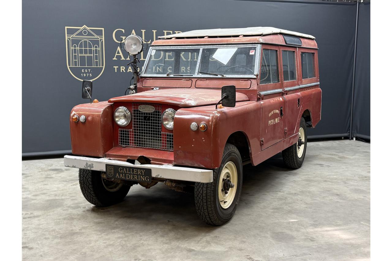 1962 Land Rover 109 Series IIA &ldquo;Feuerwehr Mannschaftswagen&rdquo;