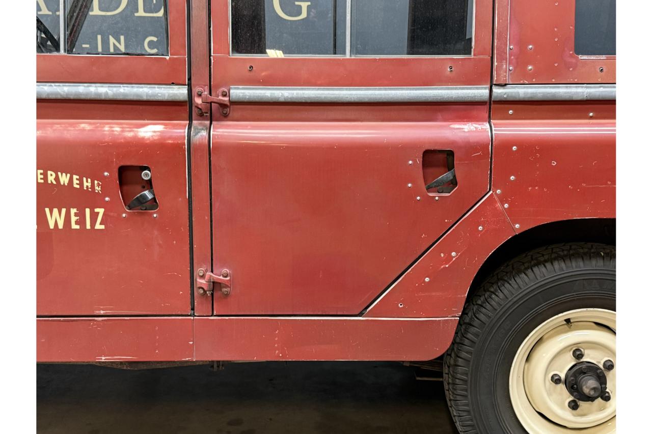 1962 Land Rover 109 Series IIA &ldquo;Feuerwehr Mannschaftswagen&rdquo;