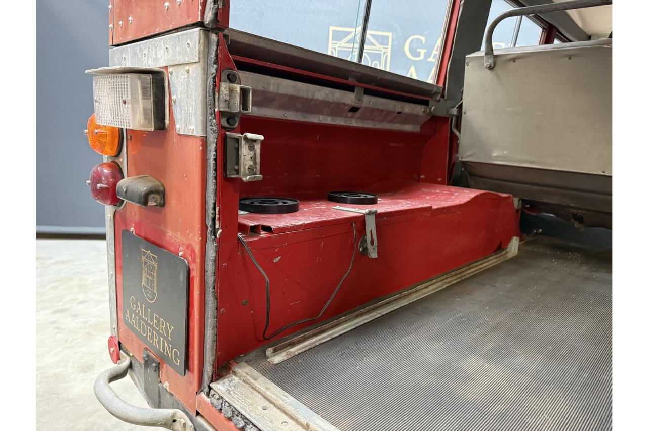 1962 Land Rover 109 Series IIA &ldquo;Feuerwehr Mannschaftswagen&rdquo;