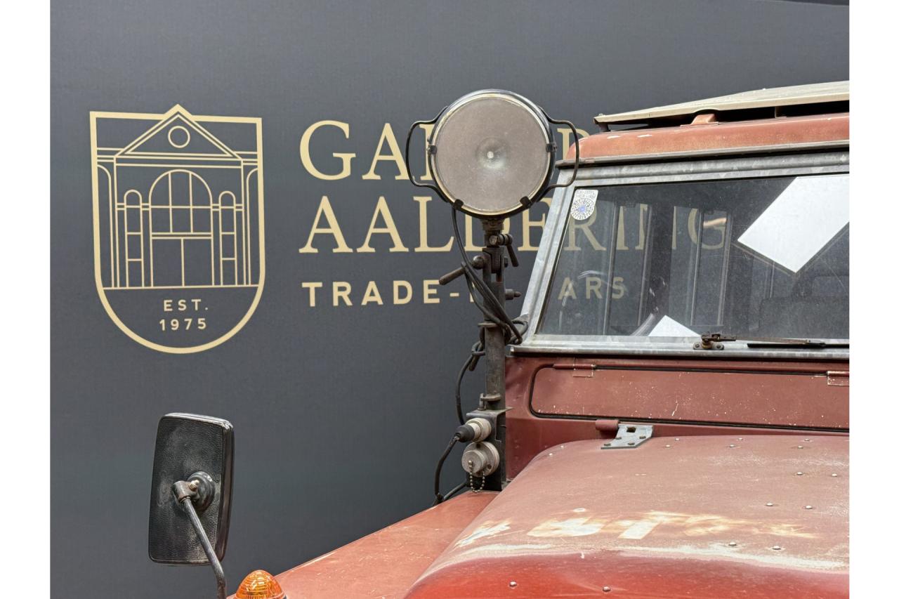 1962 Land Rover 109 Series IIA &ldquo;Feuerwehr Mannschaftswagen&rdquo;