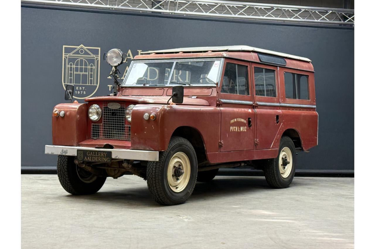 1962 Land Rover 109 Series IIA &ldquo;Feuerwehr Mannschaftswagen&rdquo;