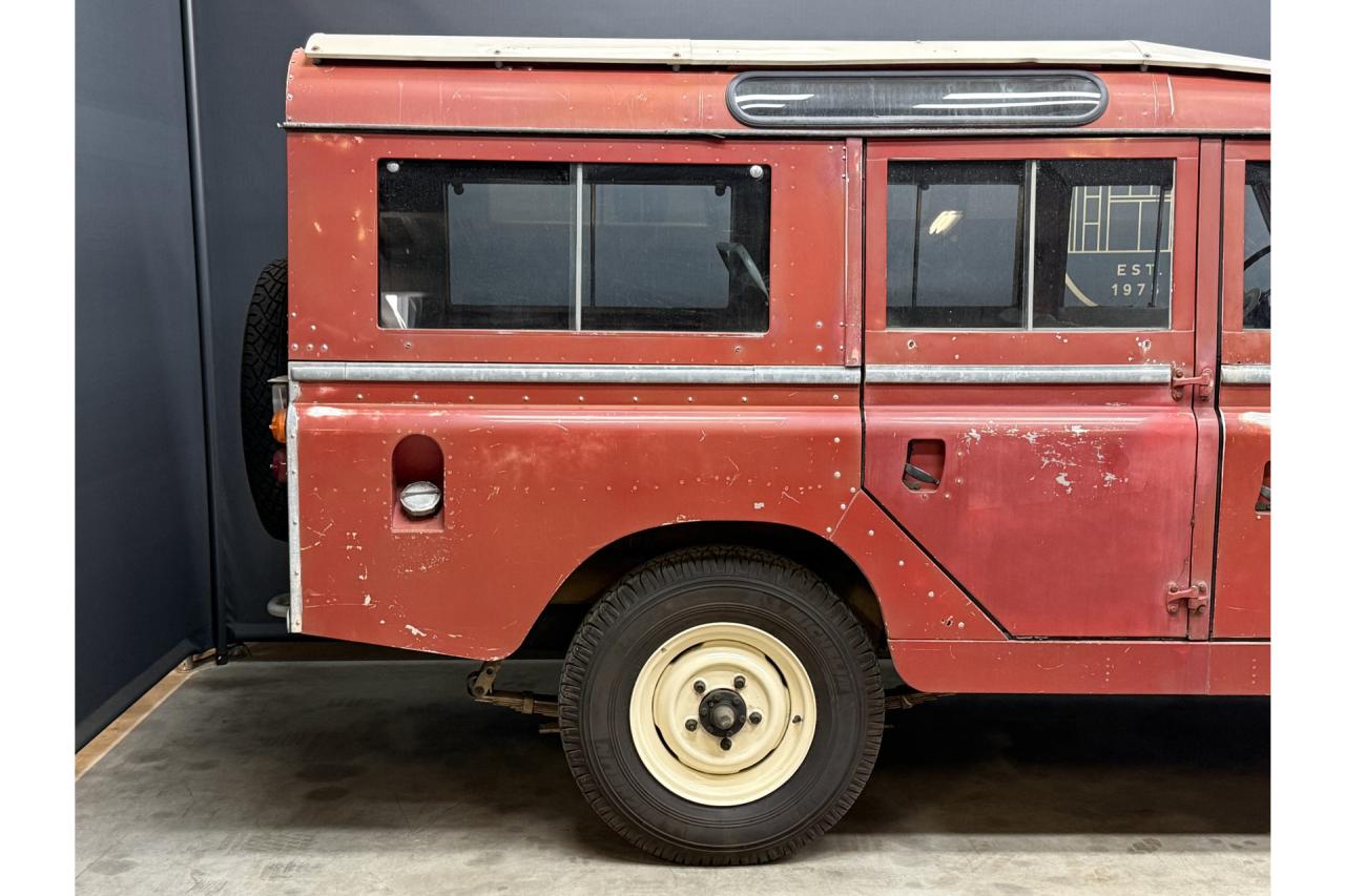 1962 Land Rover 109 Series IIA &ldquo;Feuerwehr Mannschaftswagen&rdquo;