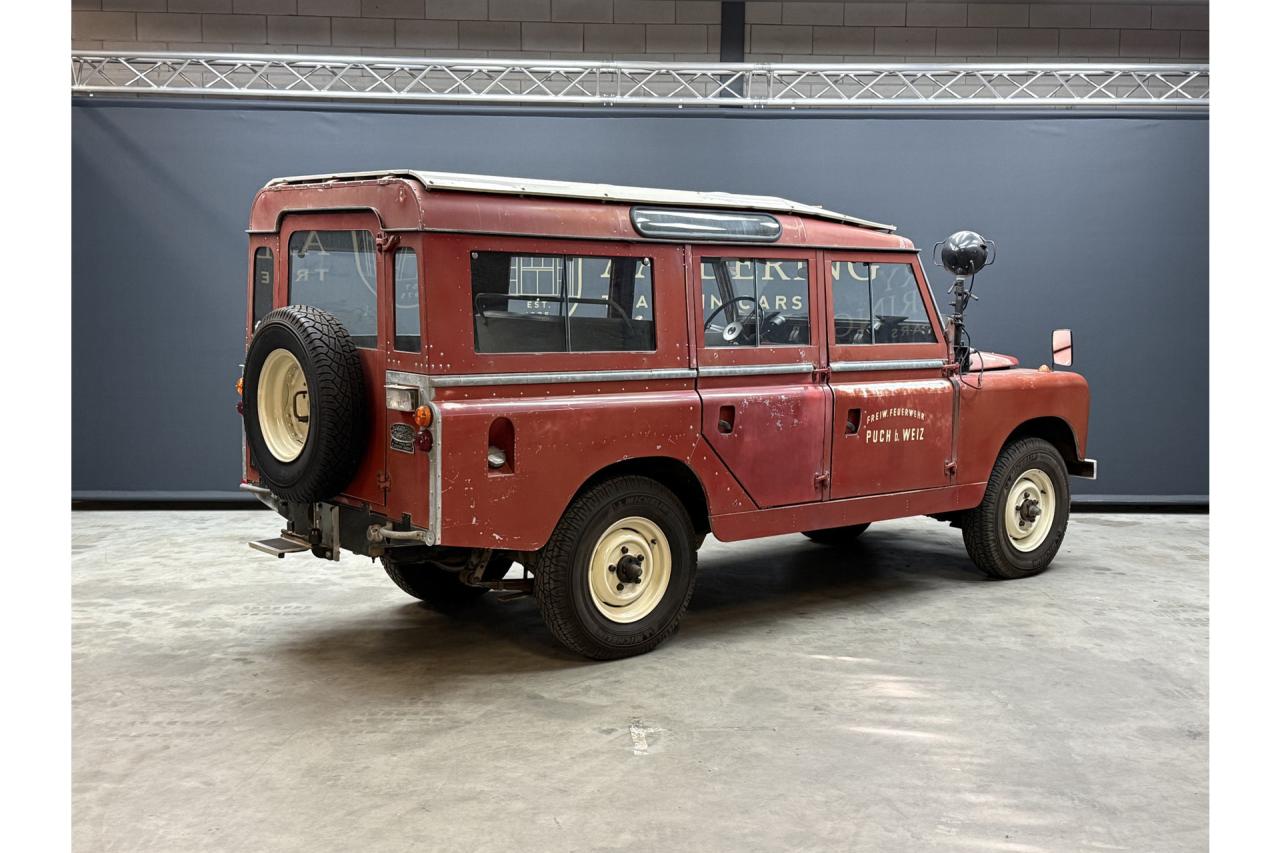 1962 Land Rover 109 Series IIA &ldquo;Feuerwehr Mannschaftswagen&rdquo;