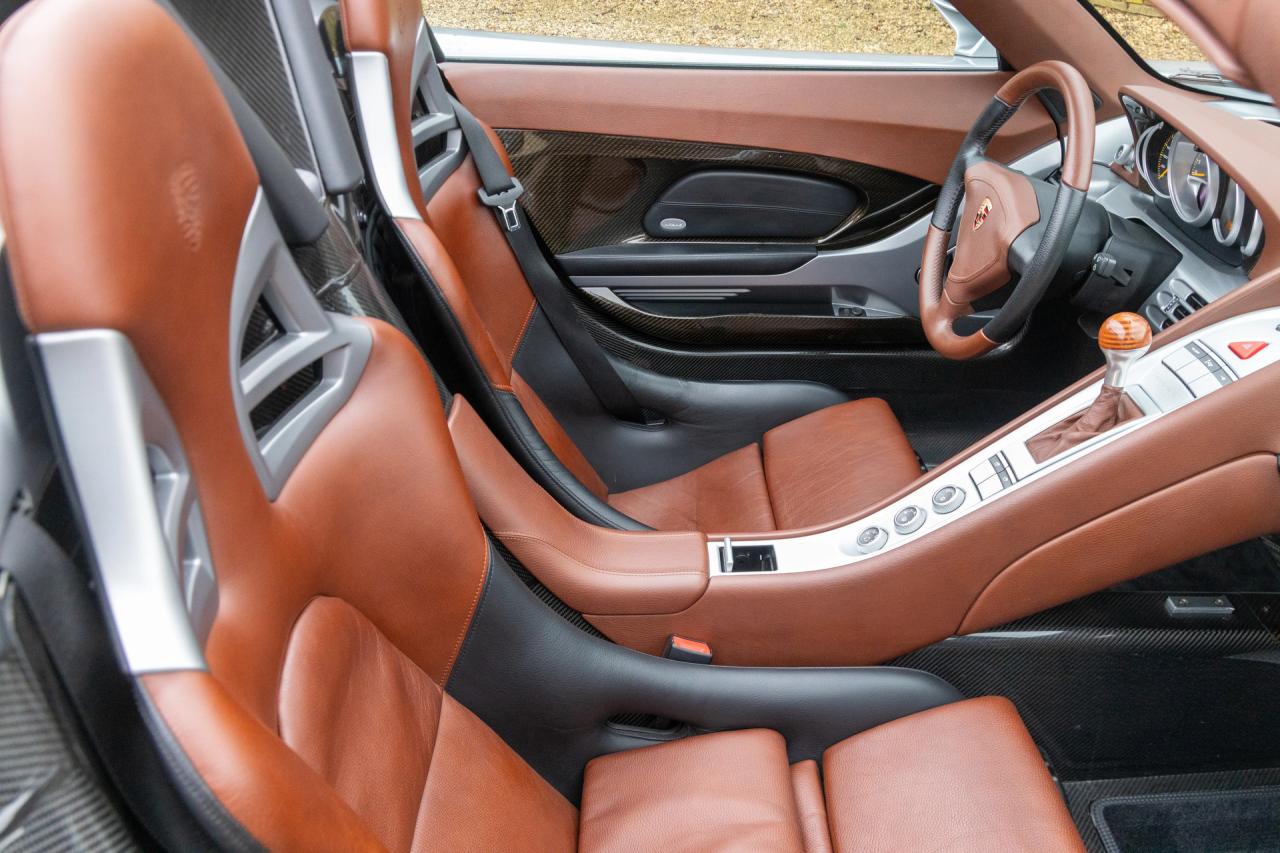 2005 Porsche Carrera GT &ldquo;The road-going race car&rdquo;