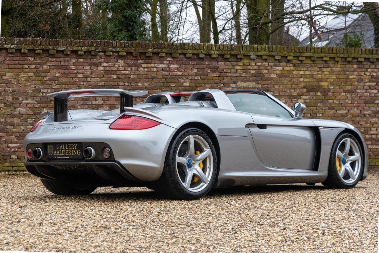 2005 Porsche Carrera GT &ldquo;The road-going race car&rdquo;