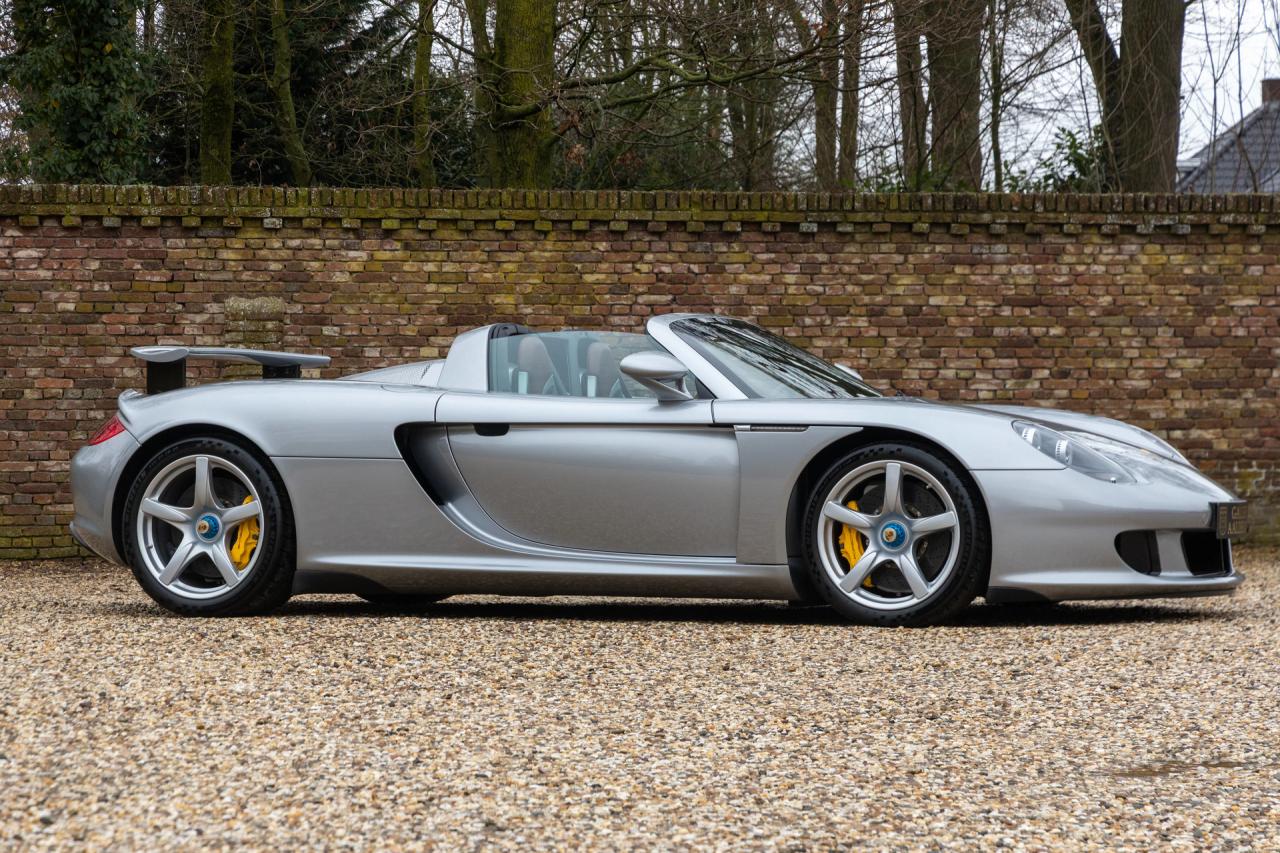 2005 Porsche Carrera GT &ldquo;The road-going race car&rdquo;