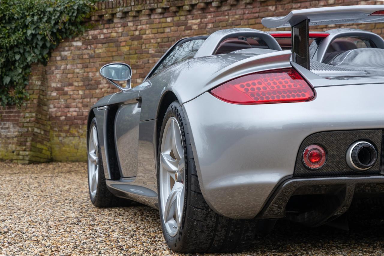 2005 Porsche Carrera GT &ldquo;The road-going race car&rdquo;
