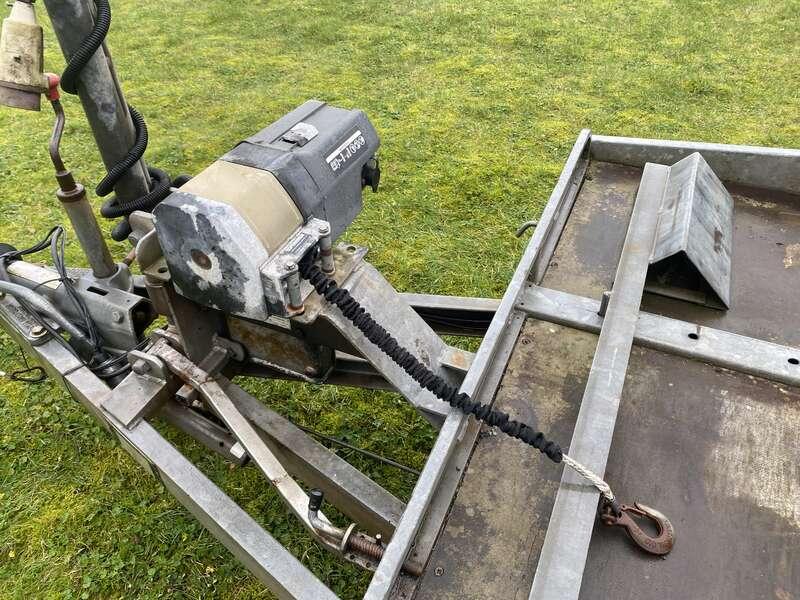 2000 BATESON TRAILER