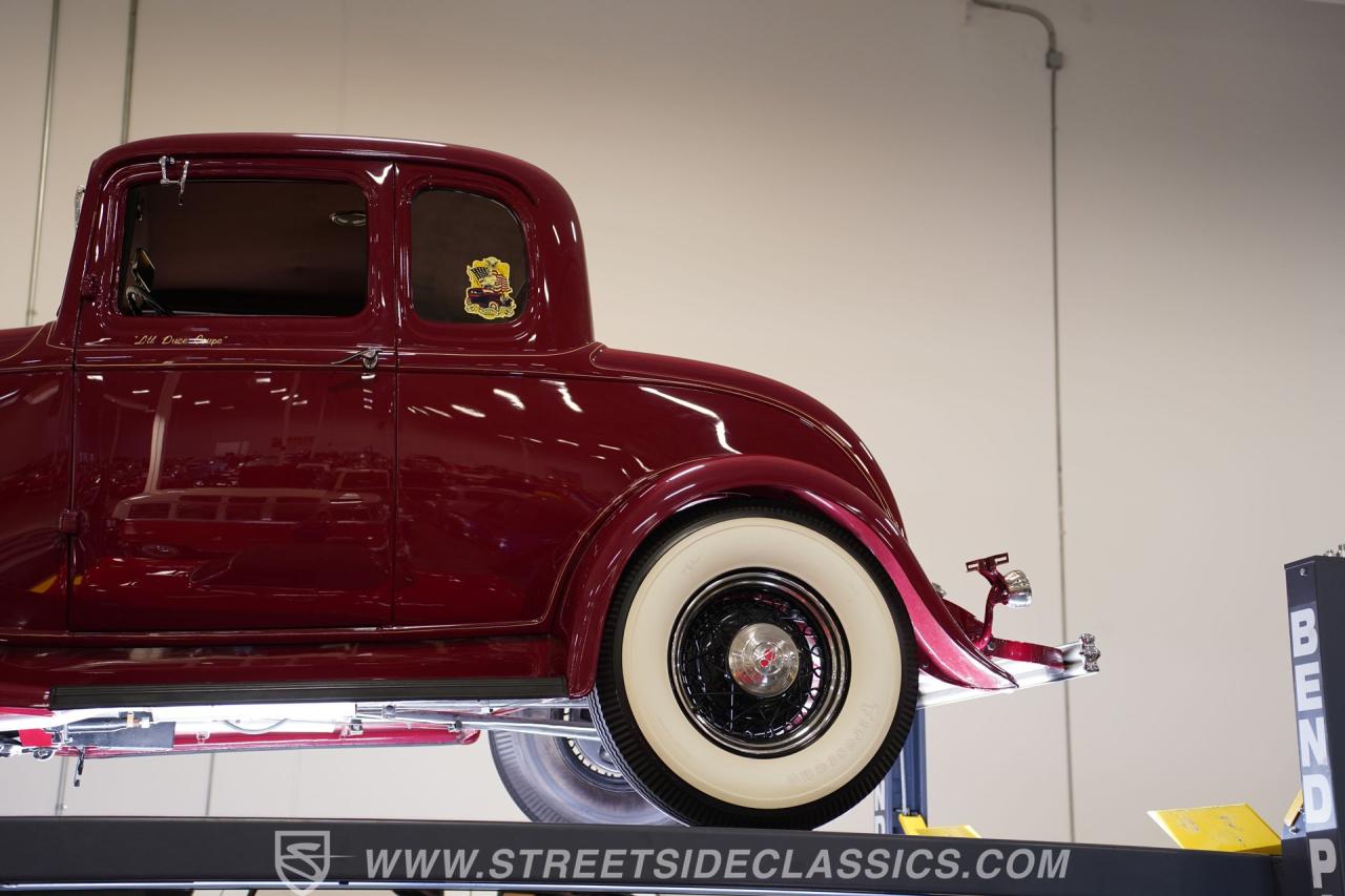1932 Ford 5-Window All Steel