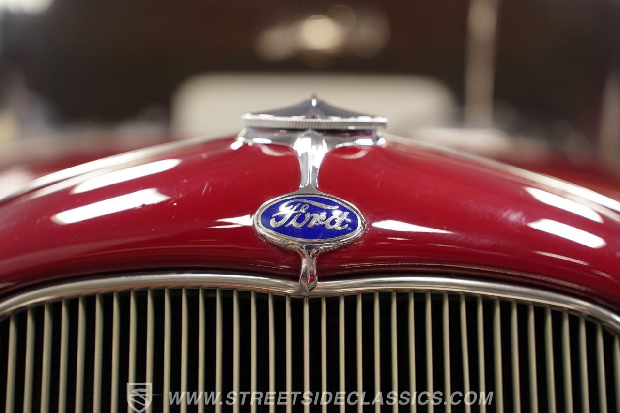 1932 Ford 5-Window All Steel