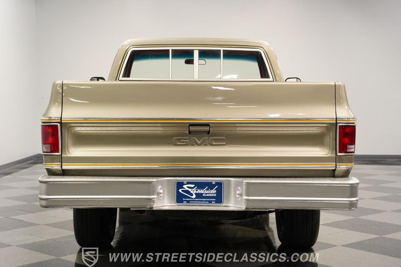 1977 GMC C1500 Royal Sierra