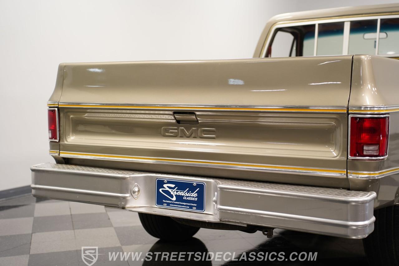 1977 GMC C1500 Royal Sierra