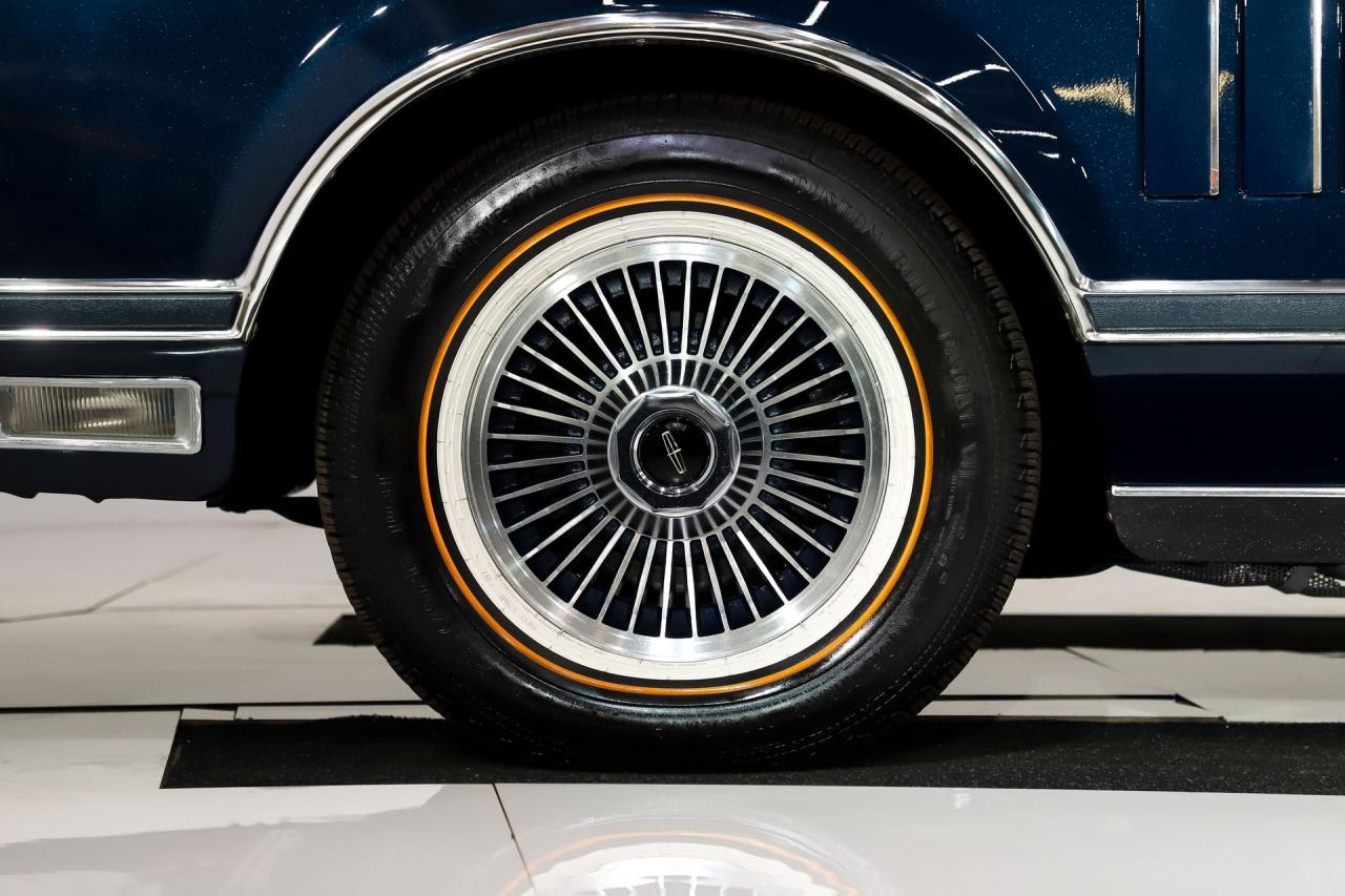 1979 Lincoln Continental MK V Collectors Series