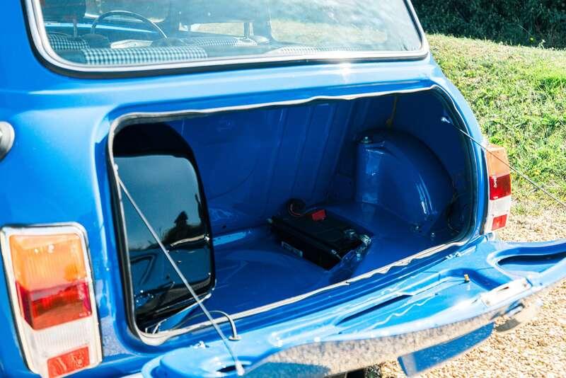 1977 LEYLAND MINI 1000