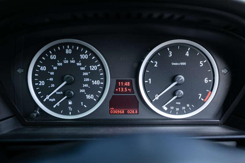 2005 BMW 545I SPORT TOURING AUTO