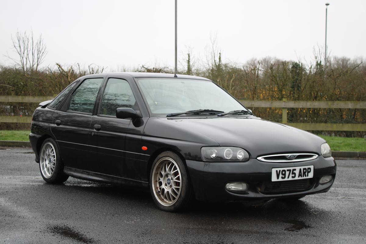 2000 Ford ESCORT FINESSE