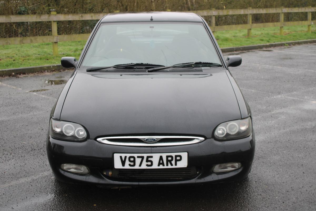 2000 Ford ESCORT FINESSE