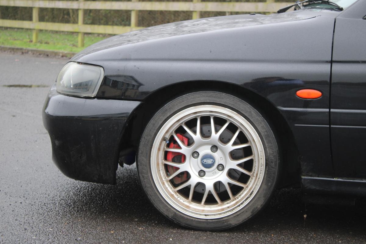 2000 Ford ESCORT FINESSE