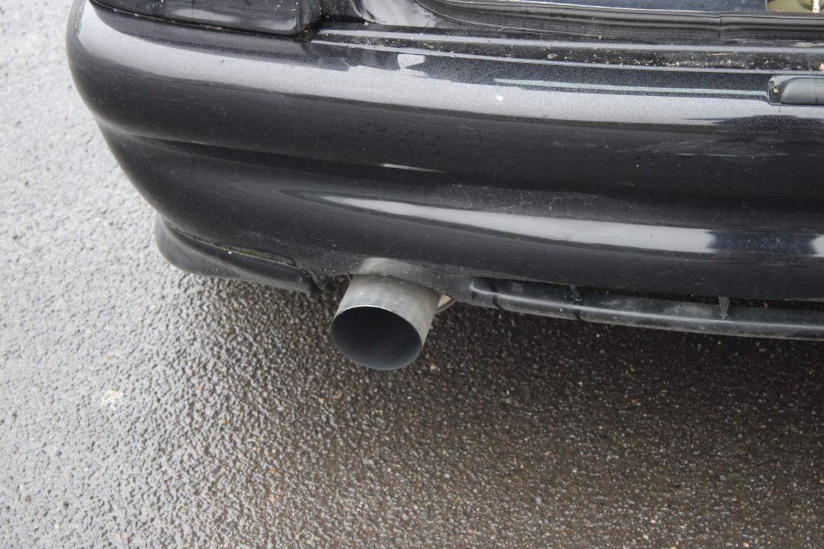 2000 Ford ESCORT FINESSE