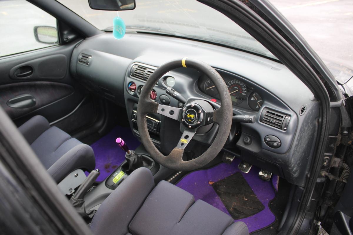 2000 Ford ESCORT FINESSE