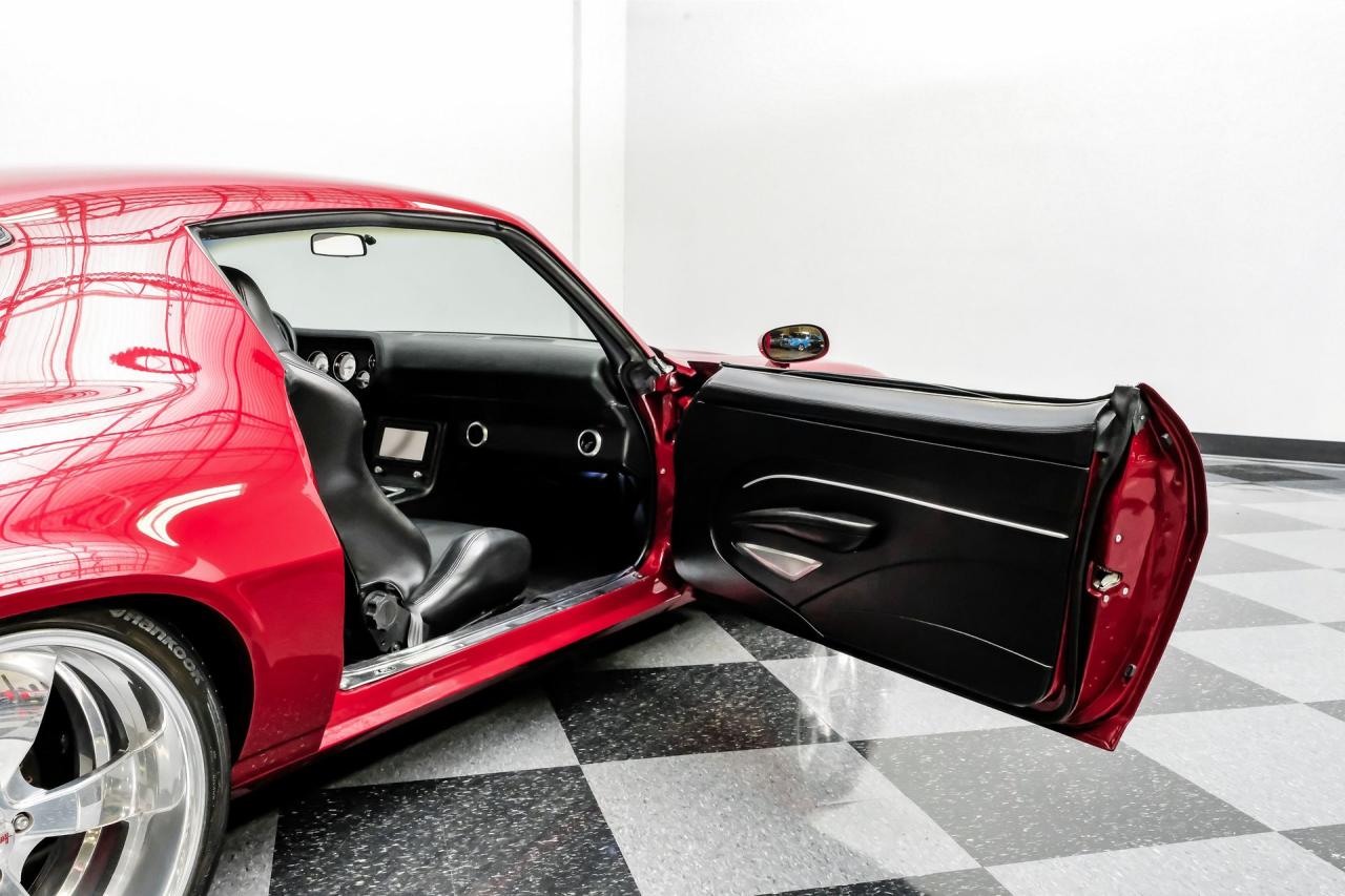 1972 Chevrolet Camaro RS Restomod