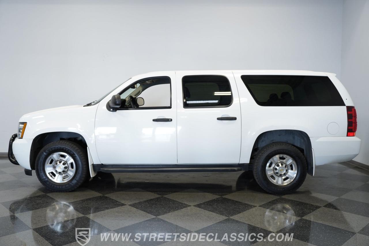 2012 Chevrolet Suburban 2500 4X4