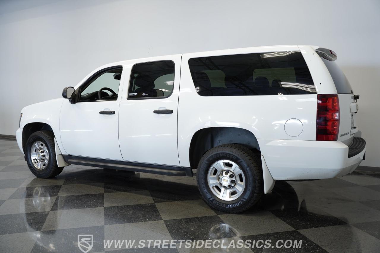 2012 Chevrolet Suburban 2500 4X4