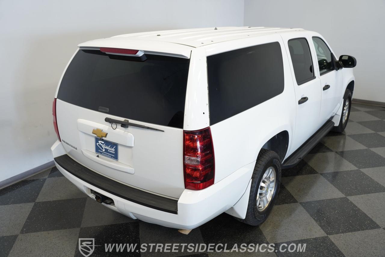 2012 Chevrolet Suburban 2500 4X4