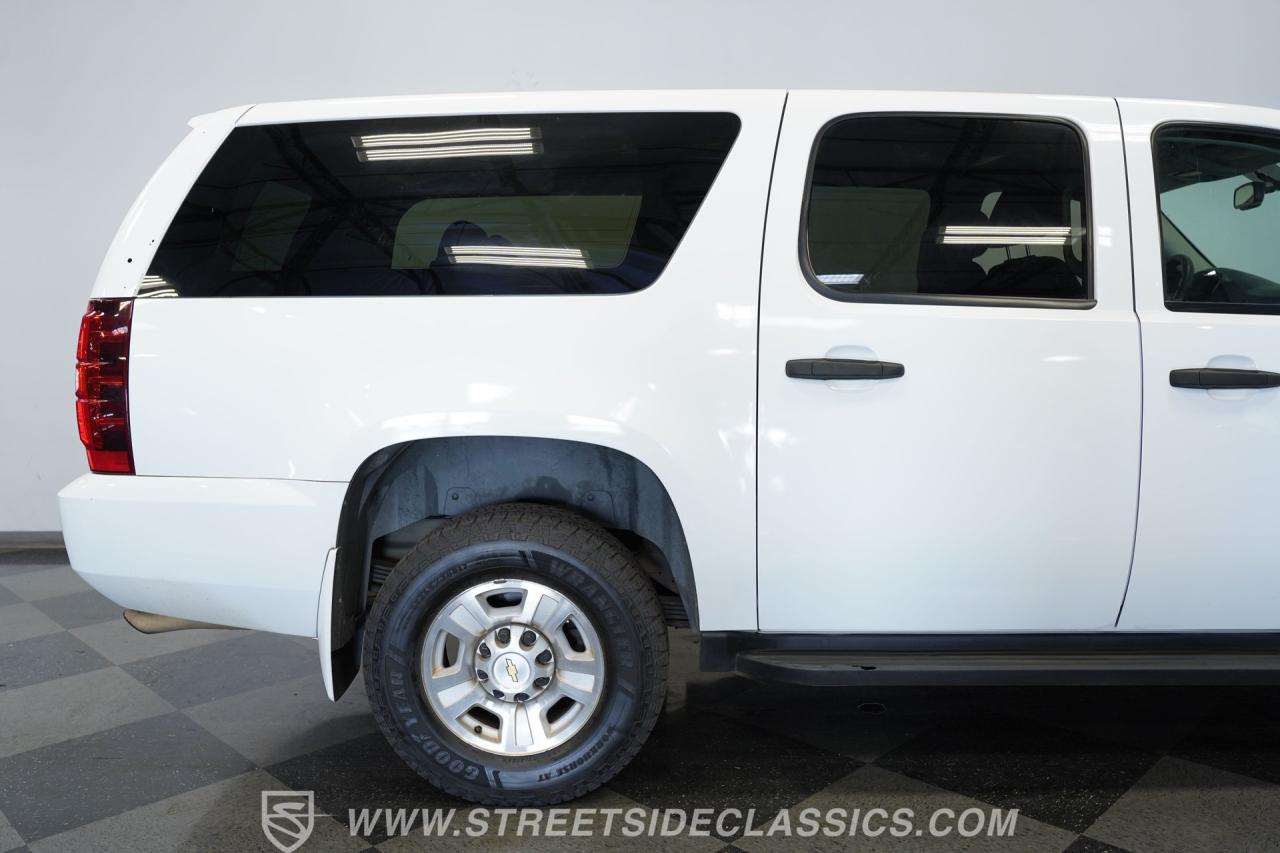 2012 Chevrolet Suburban 2500 4X4