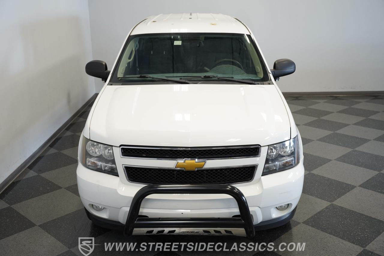 2012 Chevrolet Suburban 2500 4X4