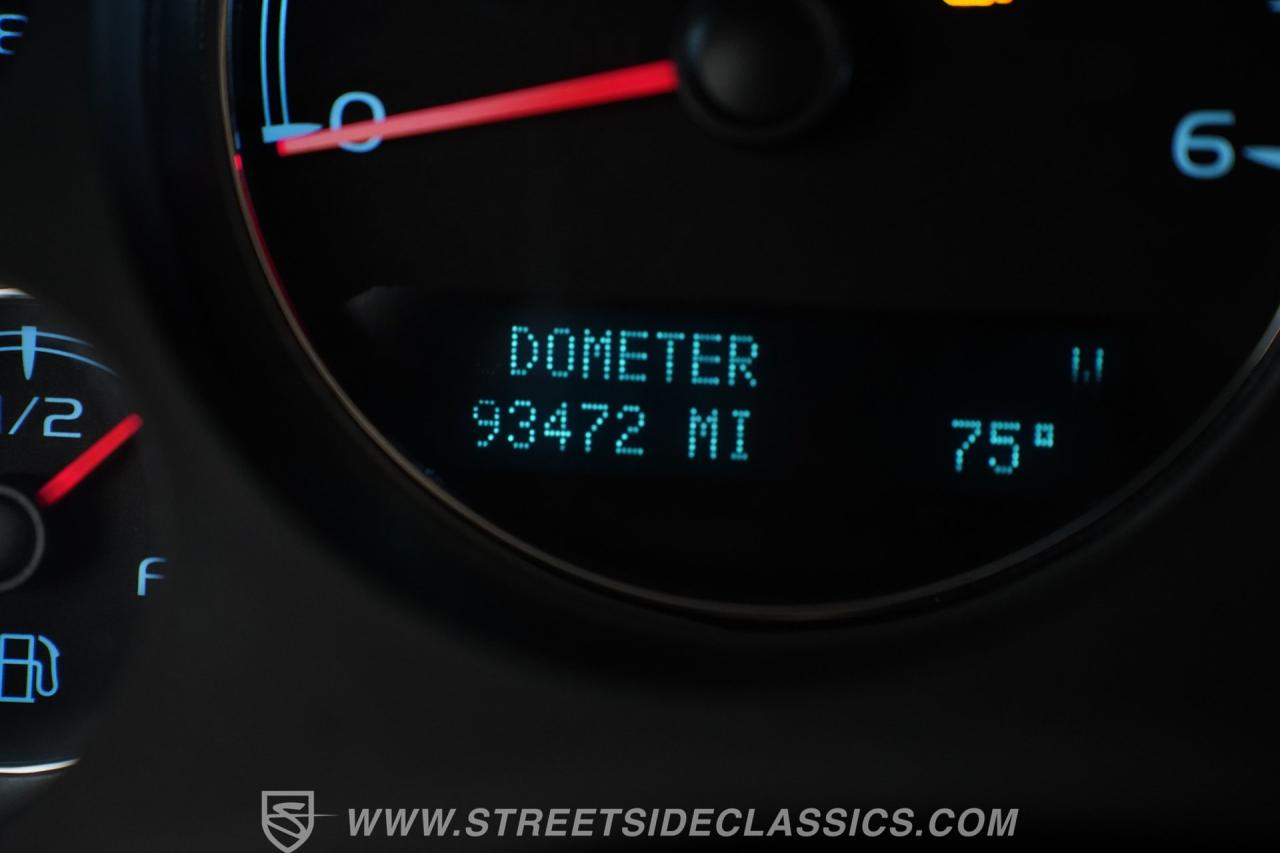 2012 Chevrolet Suburban 2500 4X4