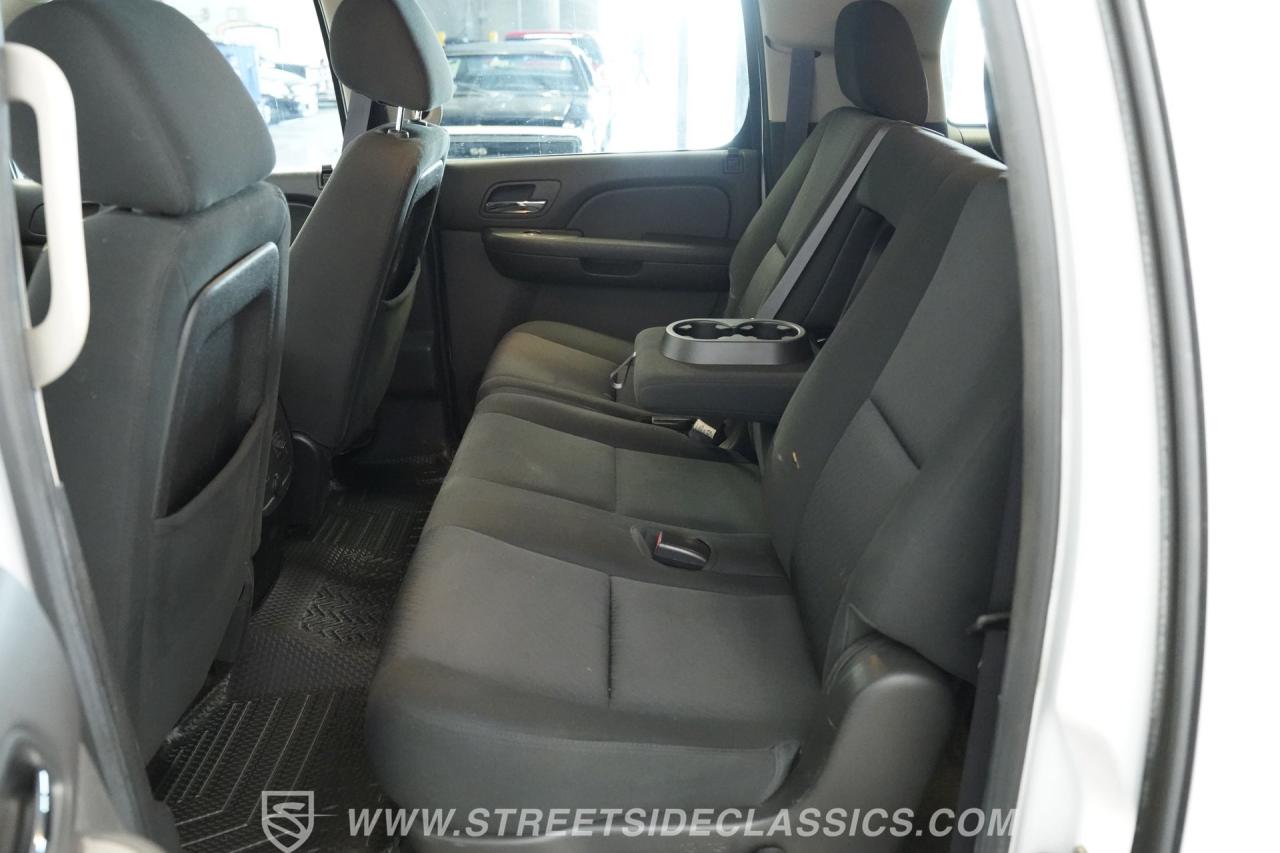 2012 Chevrolet Suburban 2500 4X4