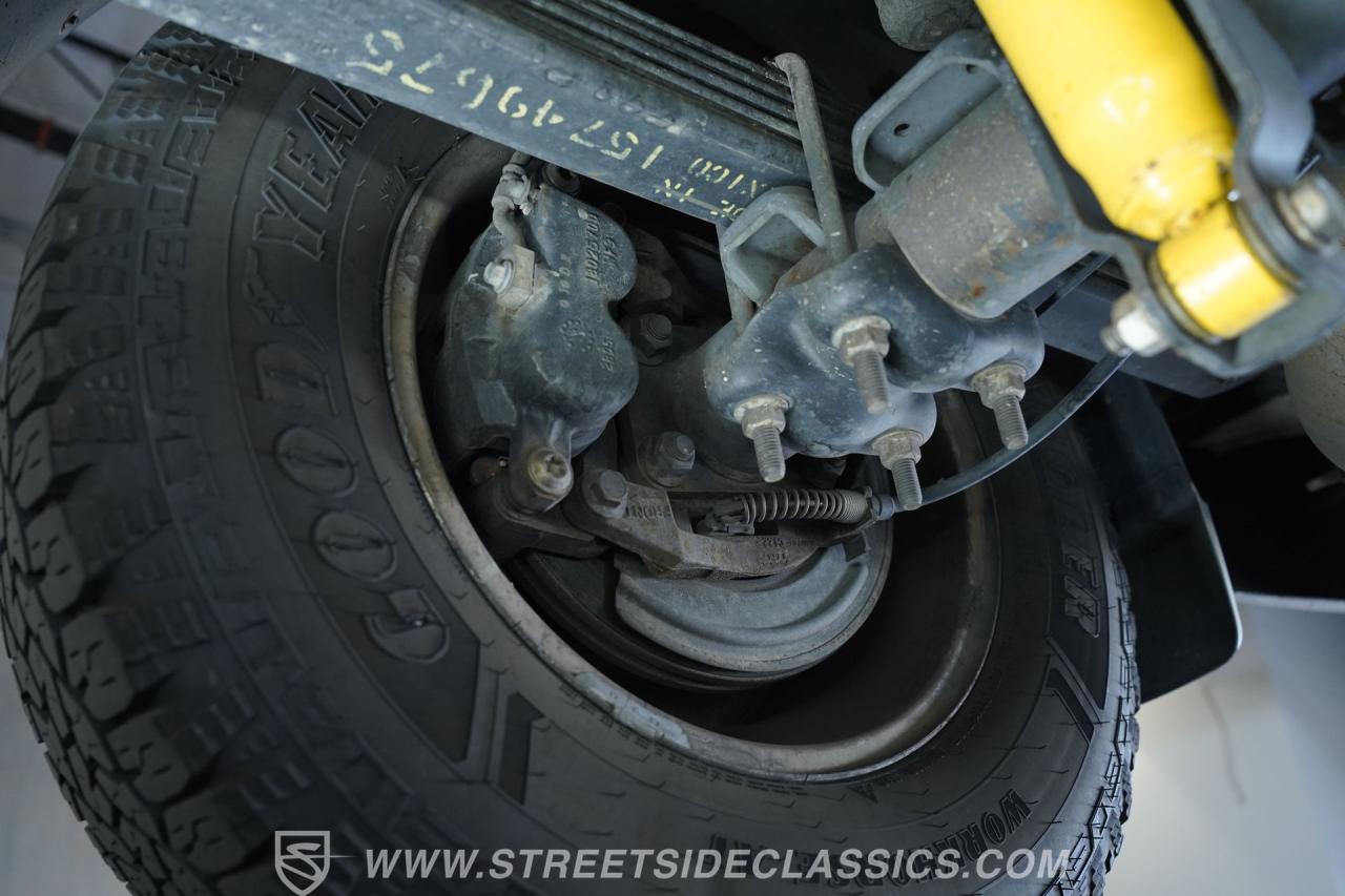 2012 Chevrolet Suburban 2500 4X4